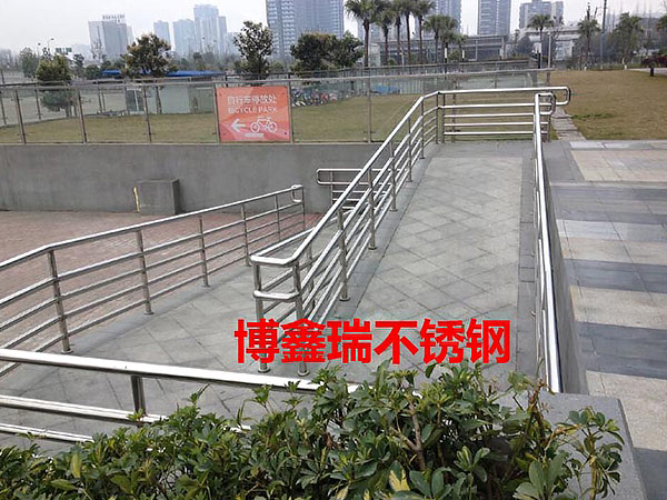 不銹鋼欄桿